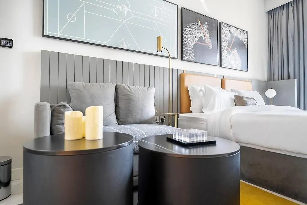 Offer 7 Min To Dxb Mall Downtown Studio Дубай